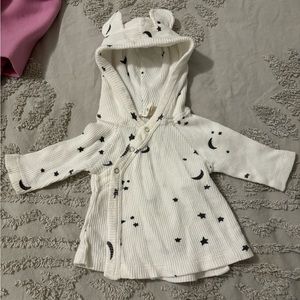 Kate Quinn bear ear kimono hoodie white black thermal star print
